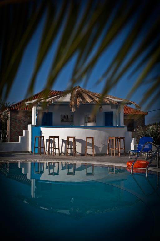 Viva Mare Foinikounta Aparthotel Finikounta Buitenkant foto