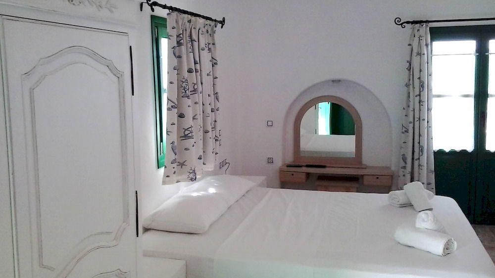 Viva Mare Foinikounta Aparthotel Finikounta Buitenkant foto